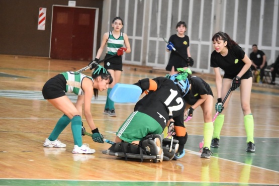 Desde temprano este viernes están jugando en la Villa Turística. (Foto: ABC) 