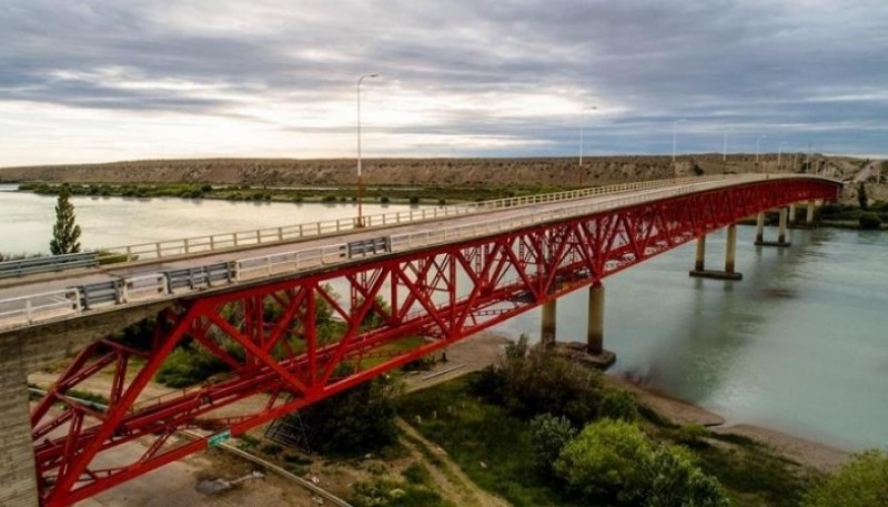 El Juzgado  Federal de Río Gallegos ordenó a Vialidad Nacional que avance en los arreglos del puente de Piedra Buena, y que garantice la transitablidad en la Ruta Nacional Nº 3. 