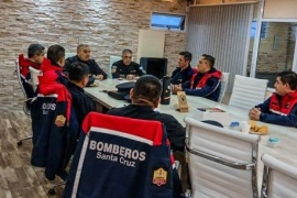 La plana mayor de bomberos mantuvo una reunión de trabajo