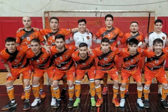 Alumni ganó tres partidos y empató uno en lo que va del certamen. (Foto: Alumni Futsal)