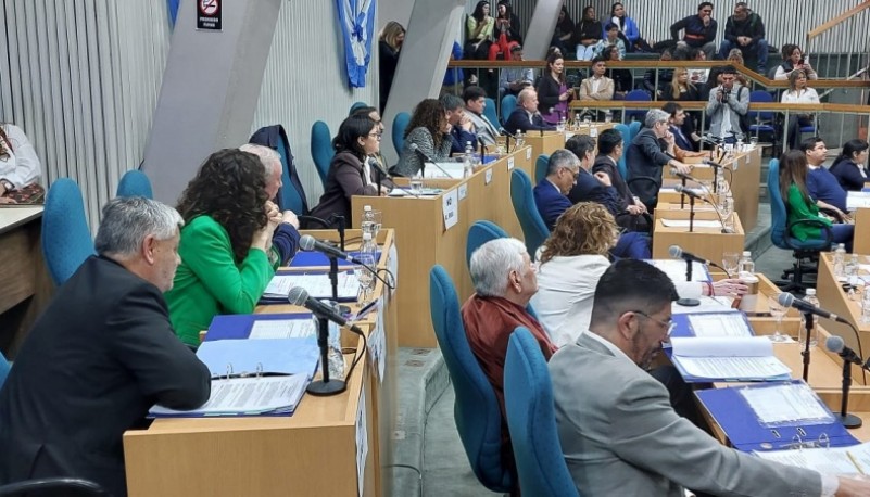 Adhesión al RIGI volvió al debate Interno: qué dijeron los Diputados 