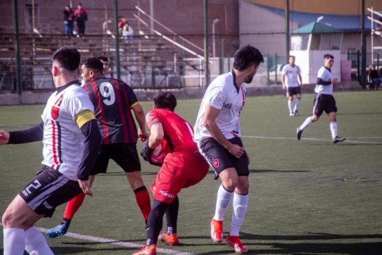 El equipo de Padín empató y ganó en sus presentaciones anteriores en este certamen. (Foto: CG)