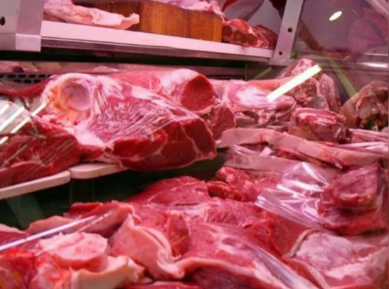 El precio de la carne vacuna cayó 16%, ¿qué pasará con los precios en los próximos meses?