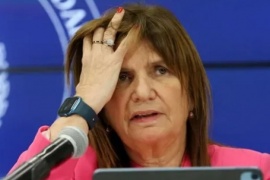 Pidieron que Patricia Bullrich sea citada a indagatoria por la represión a una nena