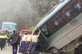 Un micro cayó en Machu Picchu: hay dos argentinos heridos