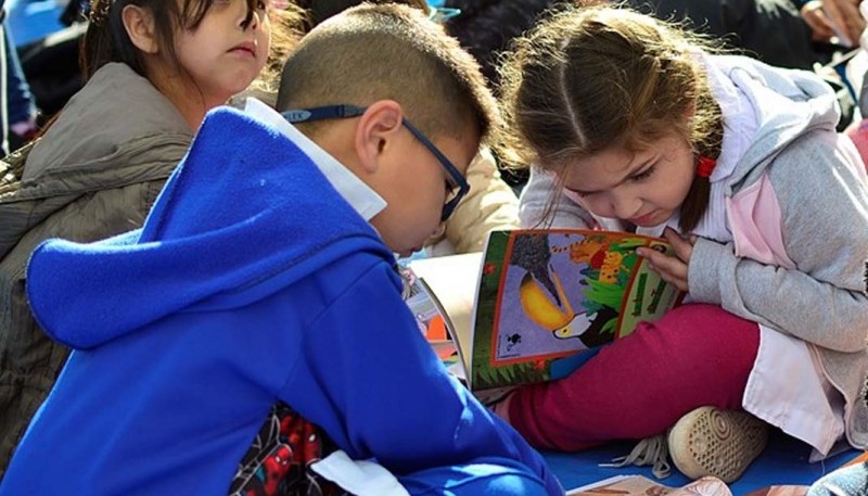 El humor y la literatura se unen para despertar el amor por la lectura