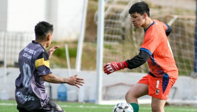 El Aurinegro lo dio vuelta en el complemento. (Foto: Mauro Gogol)