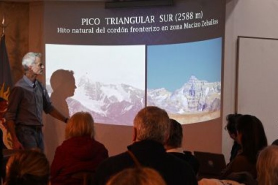 Presentaron material fotográfico inédito sobre la comisión de límites geográficos en Santa Cruz