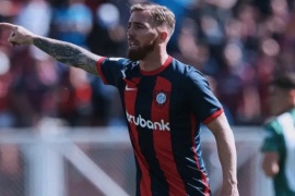 Con dos goles de Iker Muniain, San Lorenzo venció 2-1 a Banfield