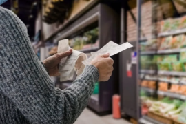 El consumo masivo podría caer por debajo de los niveles de la crisis de 2001