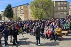 “La coparticipación se triplicó y a nosotros nos plancharon el sueldo”