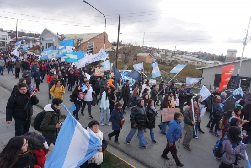 Marcha en la Cuenca.