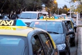 Proponen cambios en la ordenanza que regula al servicio de Taxis