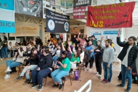 Asamblea de Estudiantes votó toma de la Unidad Académica y movilizaciones contra tarifazos