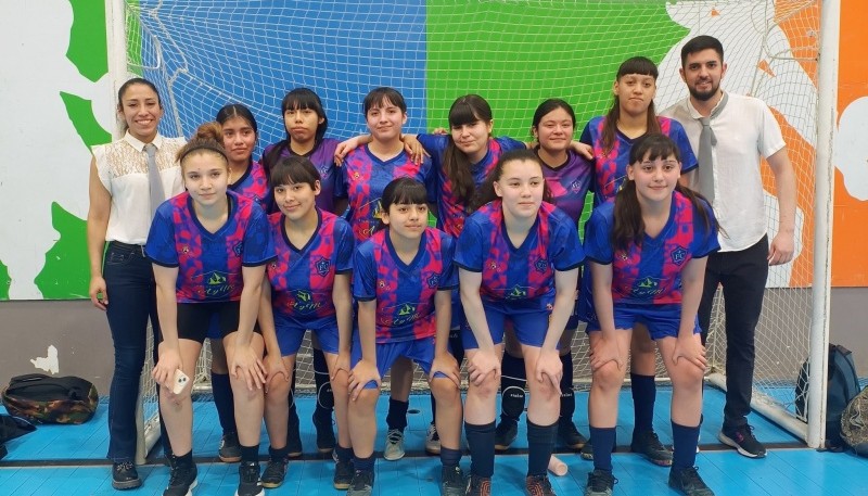 Las truncadenses sueñan con terminar el torneo levantando la copa. (Foto: Las Galácticas)