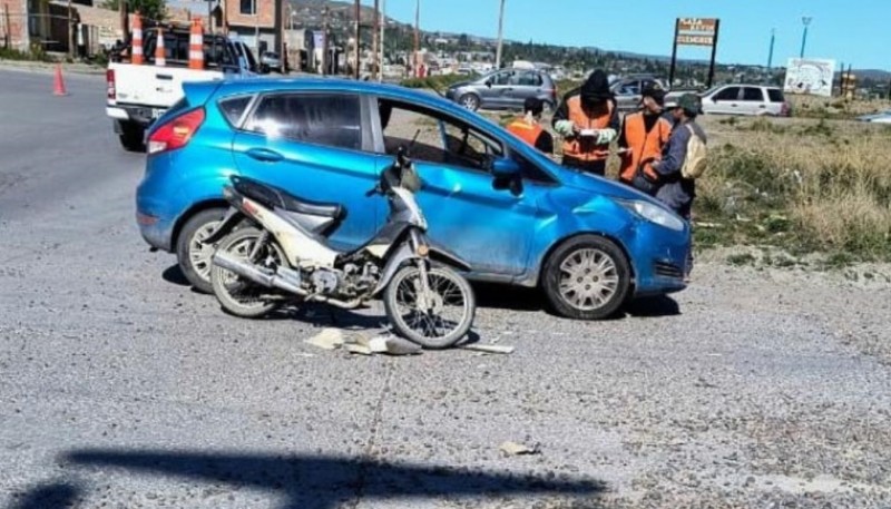 Dos personas hospitalizadas tras colisión