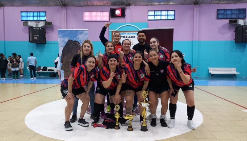 Las calafateñas fueron justas ganadoras. (Foto: Tres Lagos Deportes)