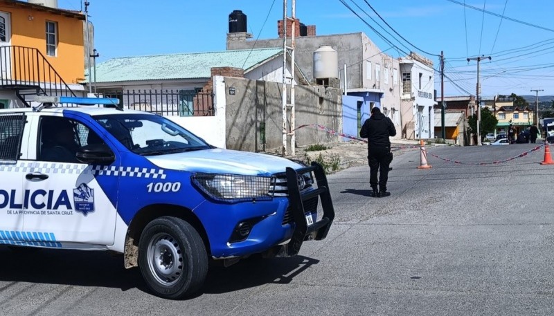 Investiga disparos afuera de una vivienda 