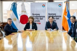 Tierra del Fuego y la Embajada de Japón destacaron la cooperación internacional en el Centro de Rehabilitación Ushuaia