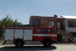 Más de 15 intervenciones de bomberos por las fuertes ráfagas de viento