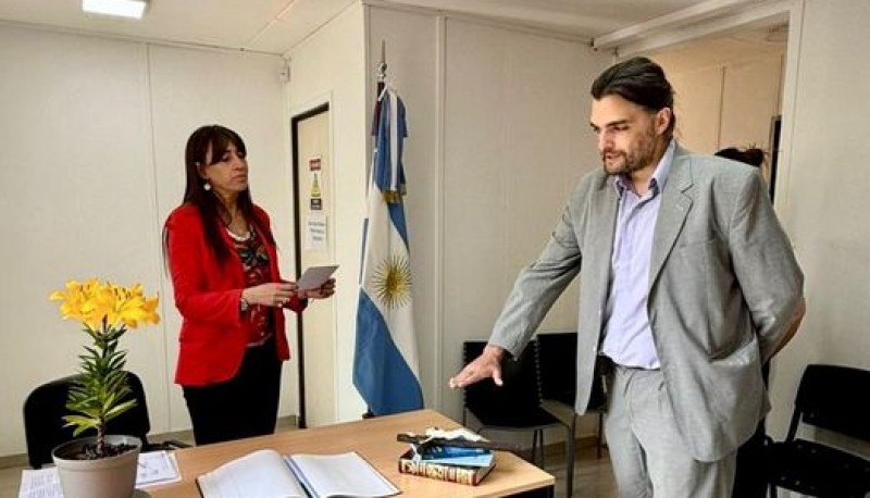 Juró un funcionario en la Defensoría N° de El Calafate 