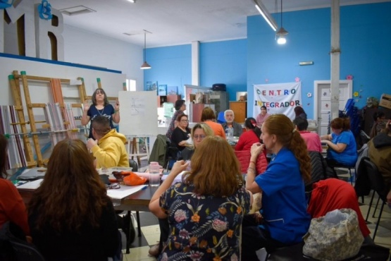 Gran participación en el Seminario “Retrato de Mujer”