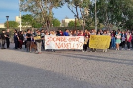 Segunda marcha pidiendo por la aparición de Nayelly