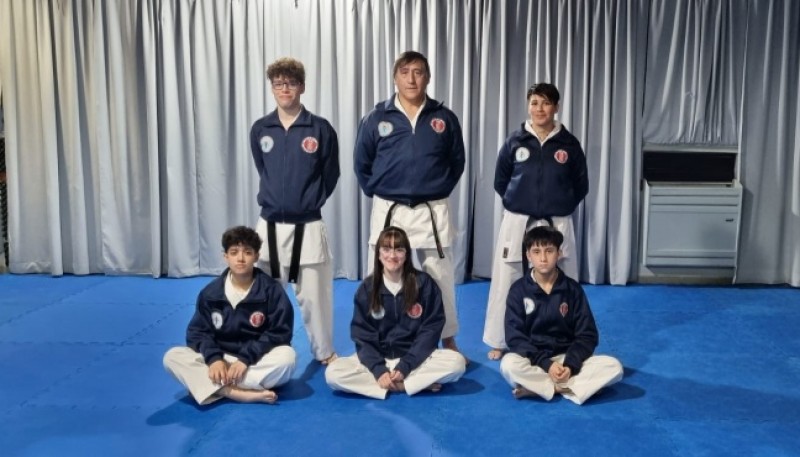 Los chicos capitalinos tendrán hoy su último entrenamiento antes del viaje. (Foto: Dojo Luz y Fuerza)