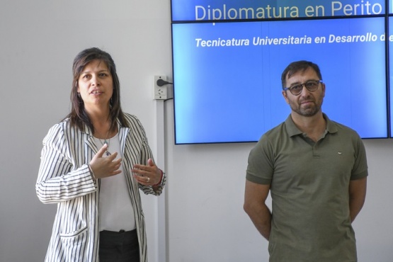 La Universidad del Chubut presentó la Diplomatura en Perito Informático Forense