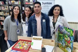 Un stand Inclusivo para sensibilizar sobre la Discapacidad Visual