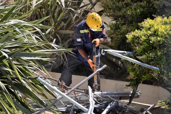 Derrumbe en Villa Gesell: encontraron otros tres cuerpos