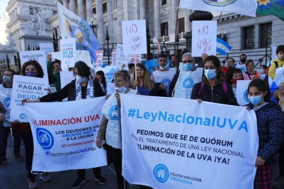 Créditos UVA: empezaron con 2 millones y ahora deben 90 millones