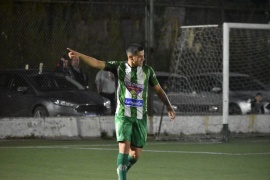 Boxing ganó el pendiente de la séptima fecha y alcanzó al Lobo