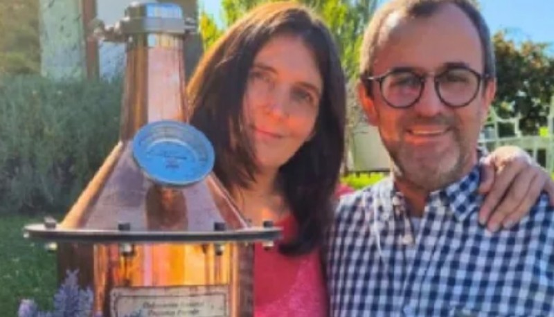  “GIN DE ACÁ” de El Calafate ganó Medalla de Oro en Certamen Nacional