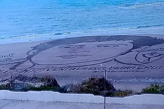 El impresionante homenaje artístico que recibió Franco Colapinto en Las Grutas