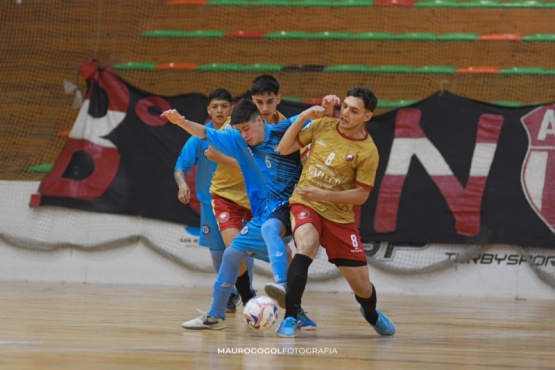 El tercer puesto, la próxima meta de los santacruceños. (Foto: Mauro Gogol)