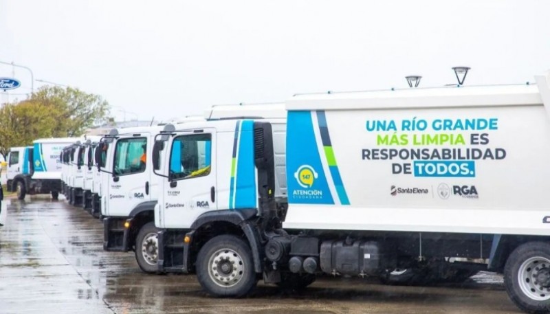 Municipio de Río Grande presentó nueva flota de camiones