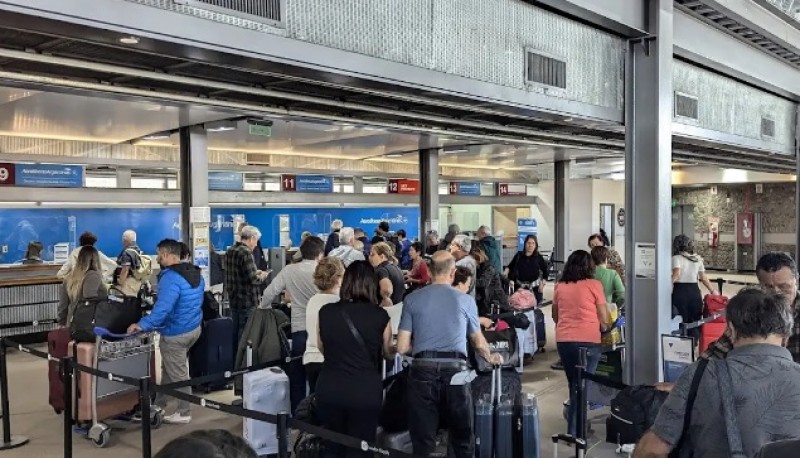 Movimiento del aeropuerto cayó el 12,5% en octubre