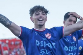 Unión venció a Atlético Tucumán y mira de cerca al puntero Vélez