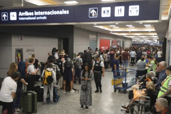 Controladores aéreos anunciaron cronograma de medidas de fuerza