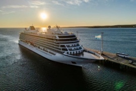 Temporada de Cruceros: el Viking Jupiter arribó a Puerto Madryn