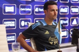 Scaloni adelantó el posible equipo ante Paraguay en Asunción