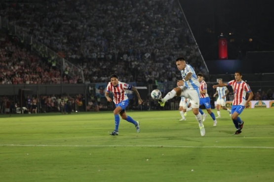 Dura derrota para la Selección Argentina ante Paraguay