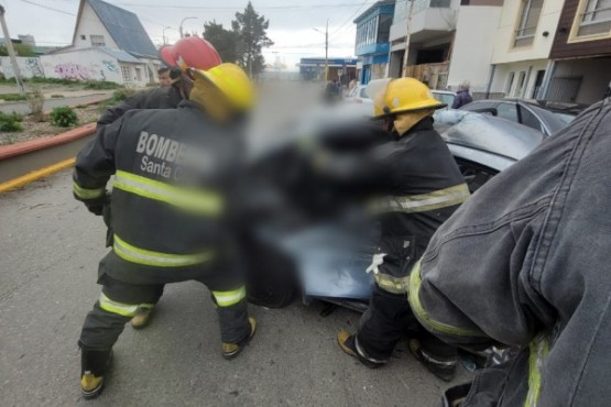 Incidente vehicular dejó cinco menores heridos 