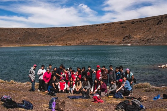 Estudiantes de la EPP N.º 46 visitaron la Reserva Geológica Laguna Azul