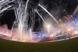 Los hinchas de Racing preparan un banderazo para despedir al plantel antes de la gran final