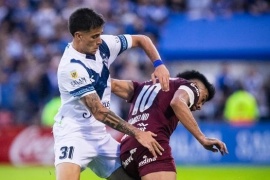 Vélez empató con Lanús y le sacó dos puntos de ventaja a su escolta Huracán