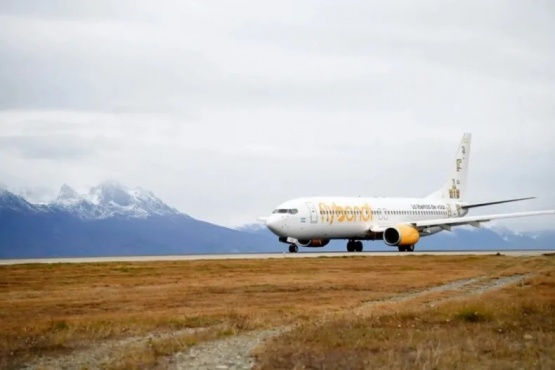 Otra vez Flybondi: arrancó la semana suspendiendo un vuelo a Madryn