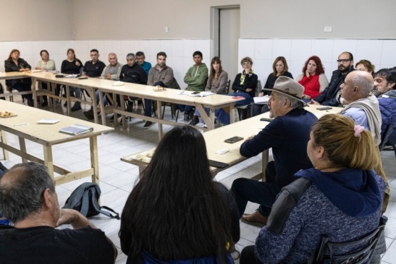 Othar y vecinalistas fortalecen la participación en el Consejo Económico Social