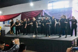 Muestra y entrega de certificados a los alumnos del taller de Lengua de Señas